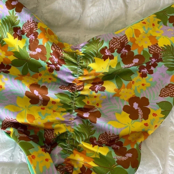 L*Space high waisted bikini bottom - Picture 6 of 8